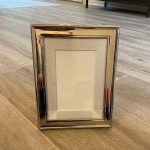 Pottery Barn 4x6 silver frame